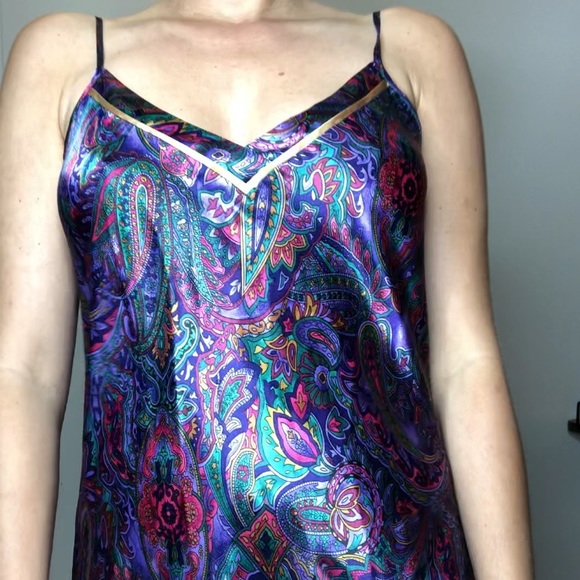 ✅SOLD Vintage retro purple slip - Picture 3 of 9